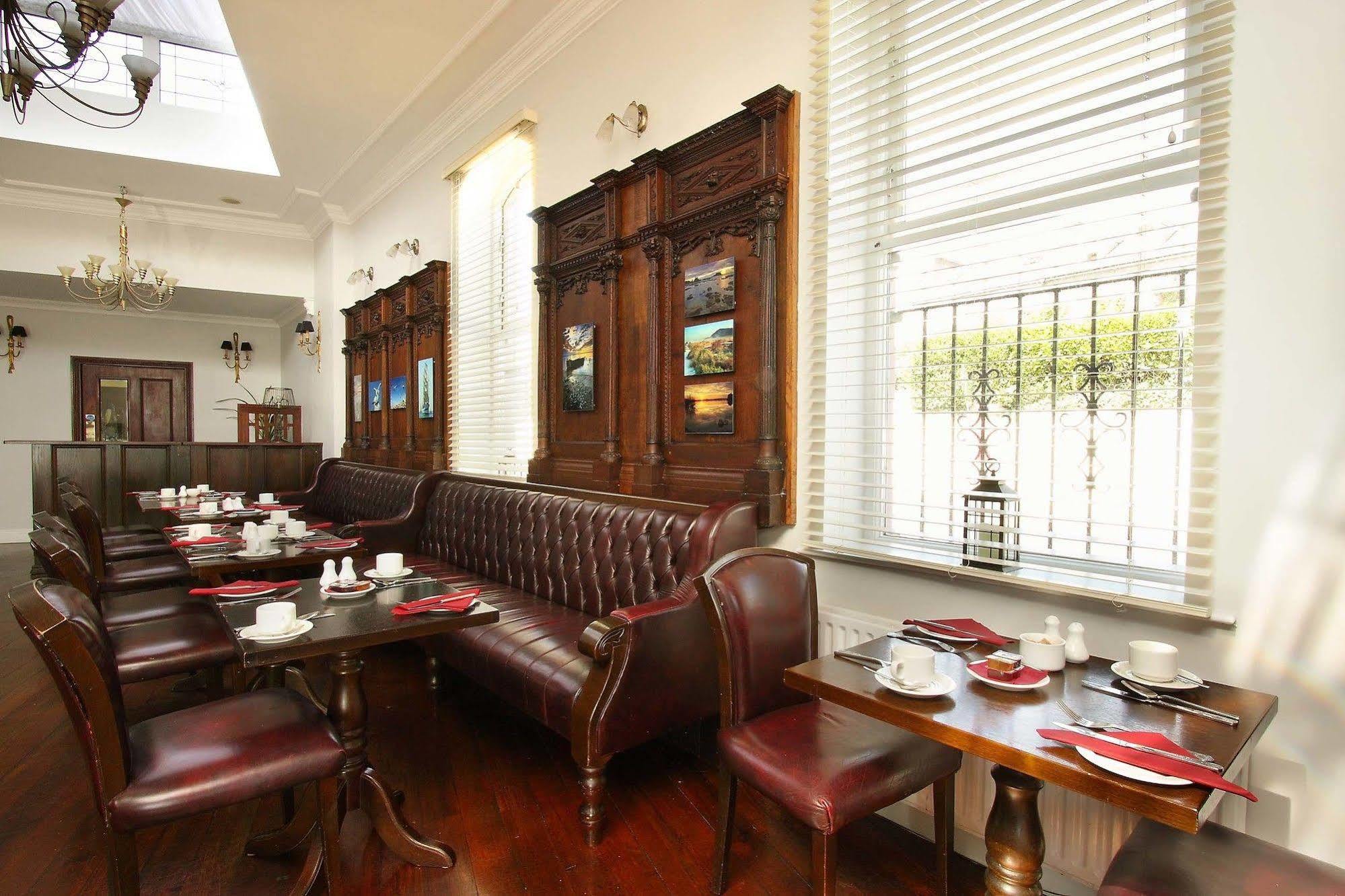 The Sands Hotel Tramore Esterno foto