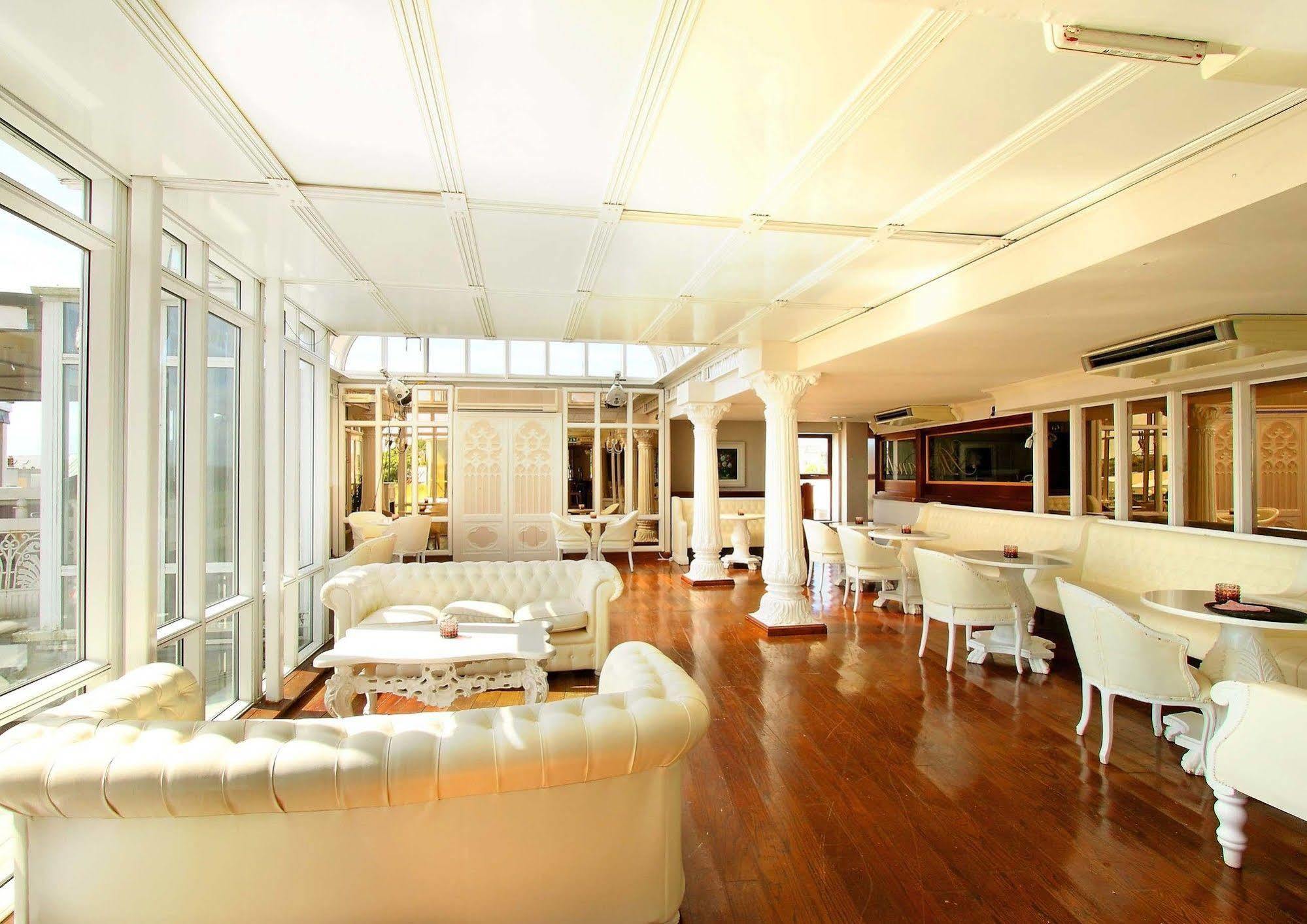 The Sands Hotel Tramore Esterno foto